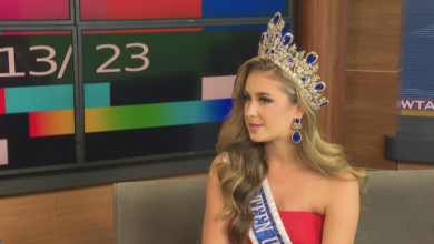 Williamstown resident first American to win Miss Teen Universal Williamstown resident first American to win Miss Teen Universal